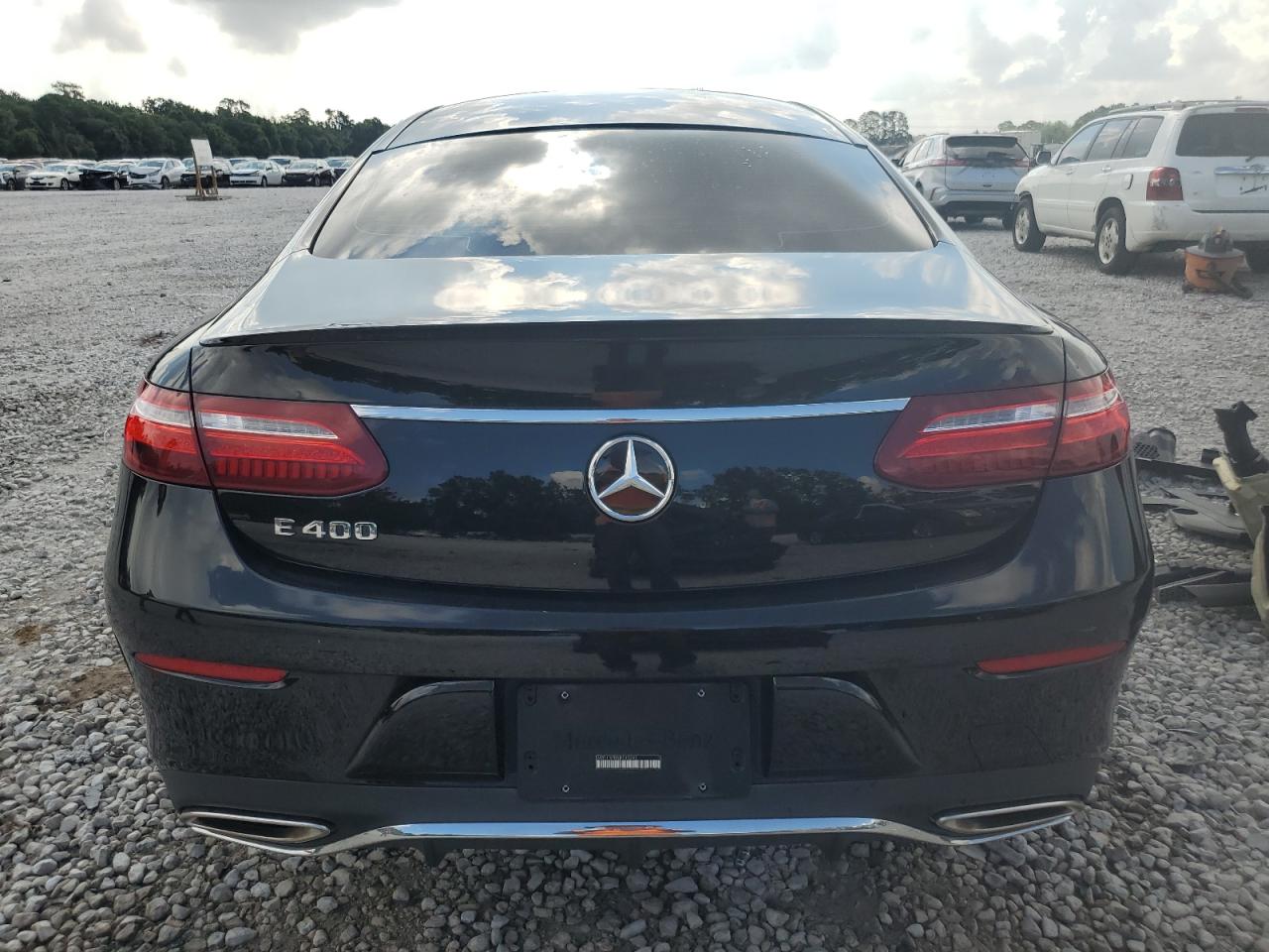 WDD1J6FB3JF013293 2018 Mercedes-Benz E 400