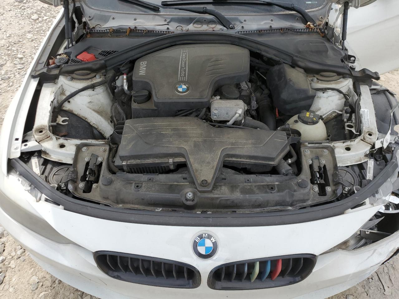WBA3B1C54EP679920 2014 BMW 320 I