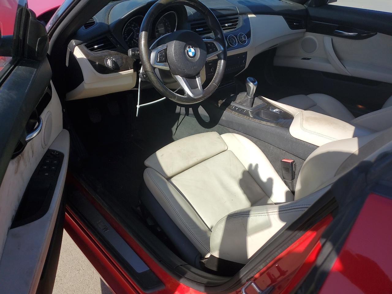 WBALM73569E381559 2009 BMW Z4 Sdrive35I