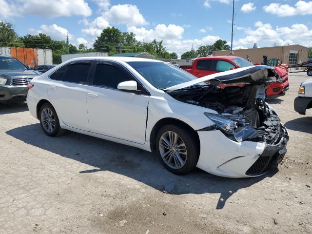 VIN 4T1BF1FK5HU398103 2017 Toyota Camry, LE no.4