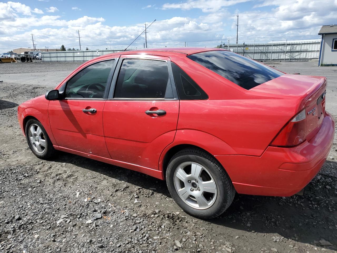 1FAFP34NX5W216395 2005 Ford Focus Zx4