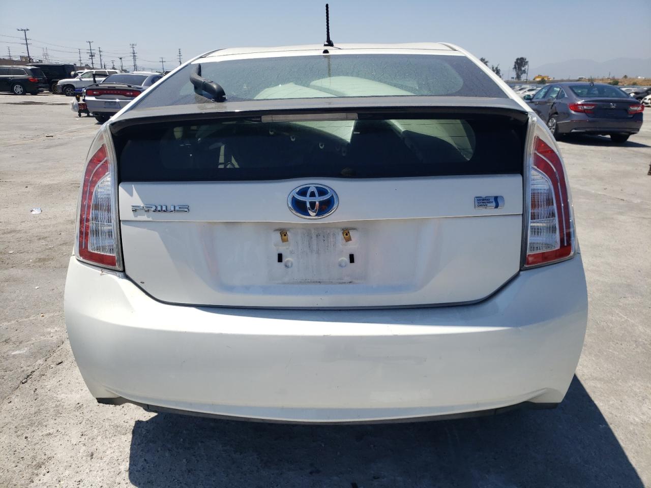 JTDKN3DU7E0357434 2014 Toyota Prius