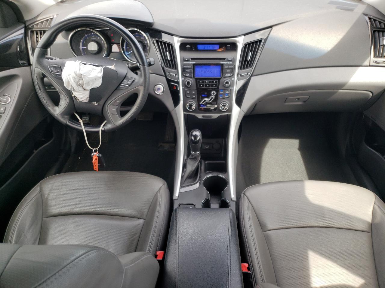 5NPEC4AC9DH668675 2013 Hyundai Sonata Se