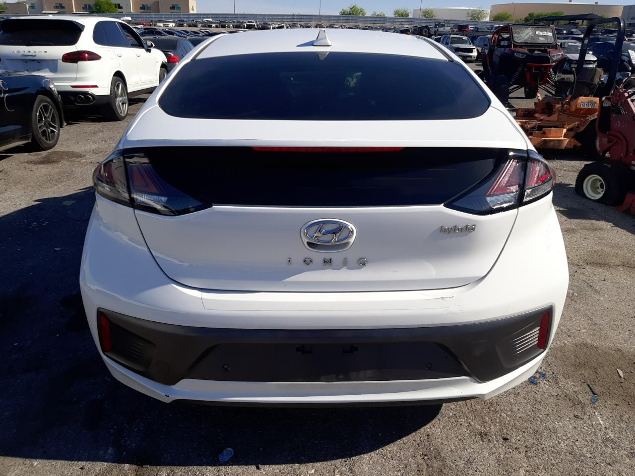 KMHC05LCXNU269134 2022 Hyundai Ioniq Limited