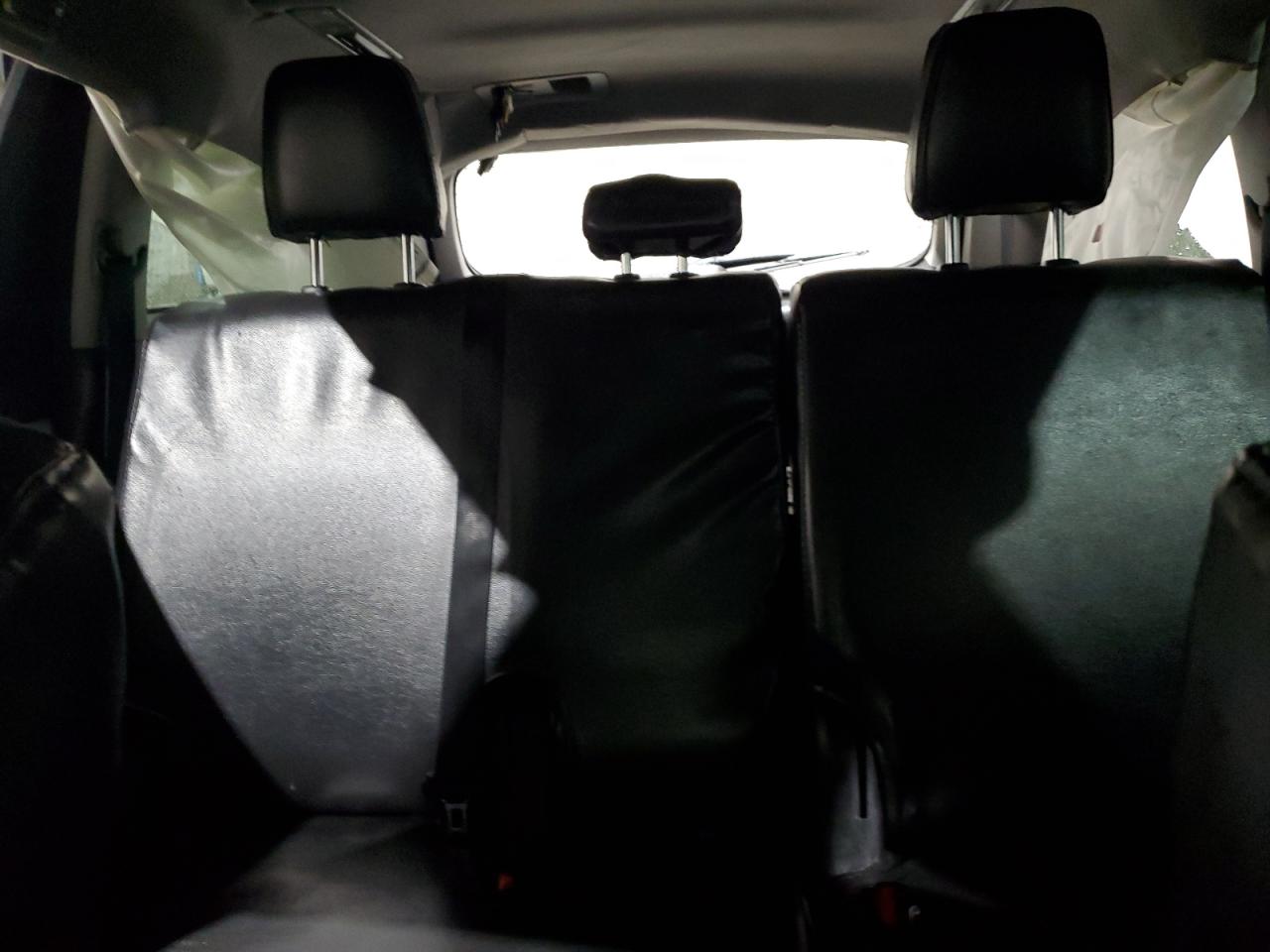 5TDBKRFH2FS199465 2015 Toyota Highlander Le