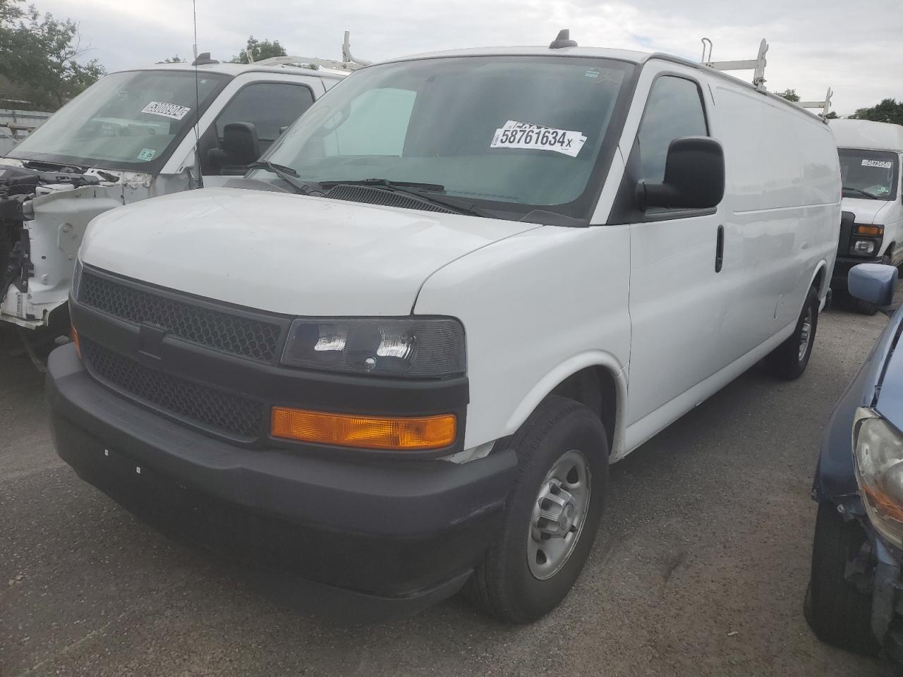 1GCWGBFP3K1204276 2019 Chevrolet Express G2500