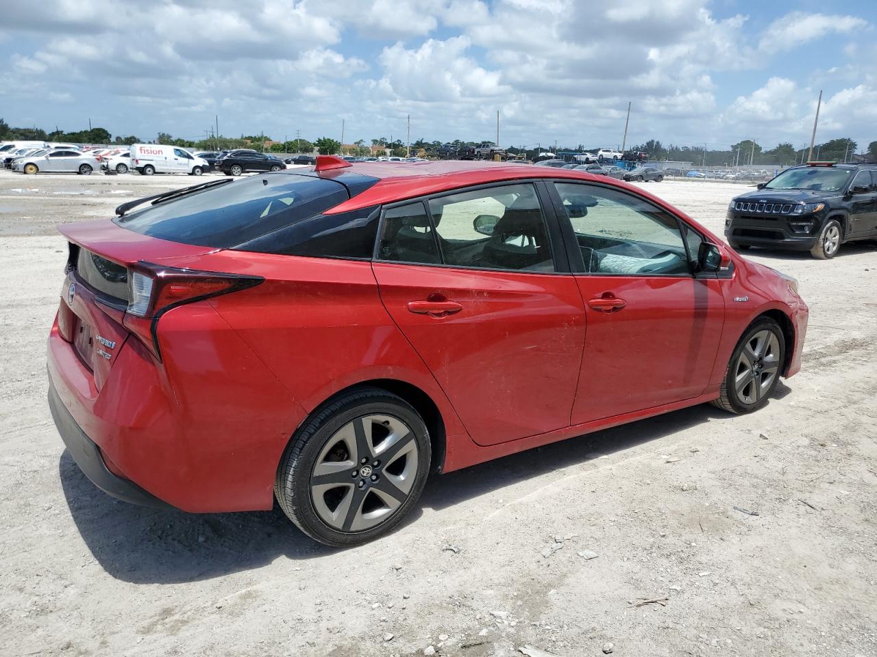 JTDKARFU2K3068645 2019 Toyota Prius