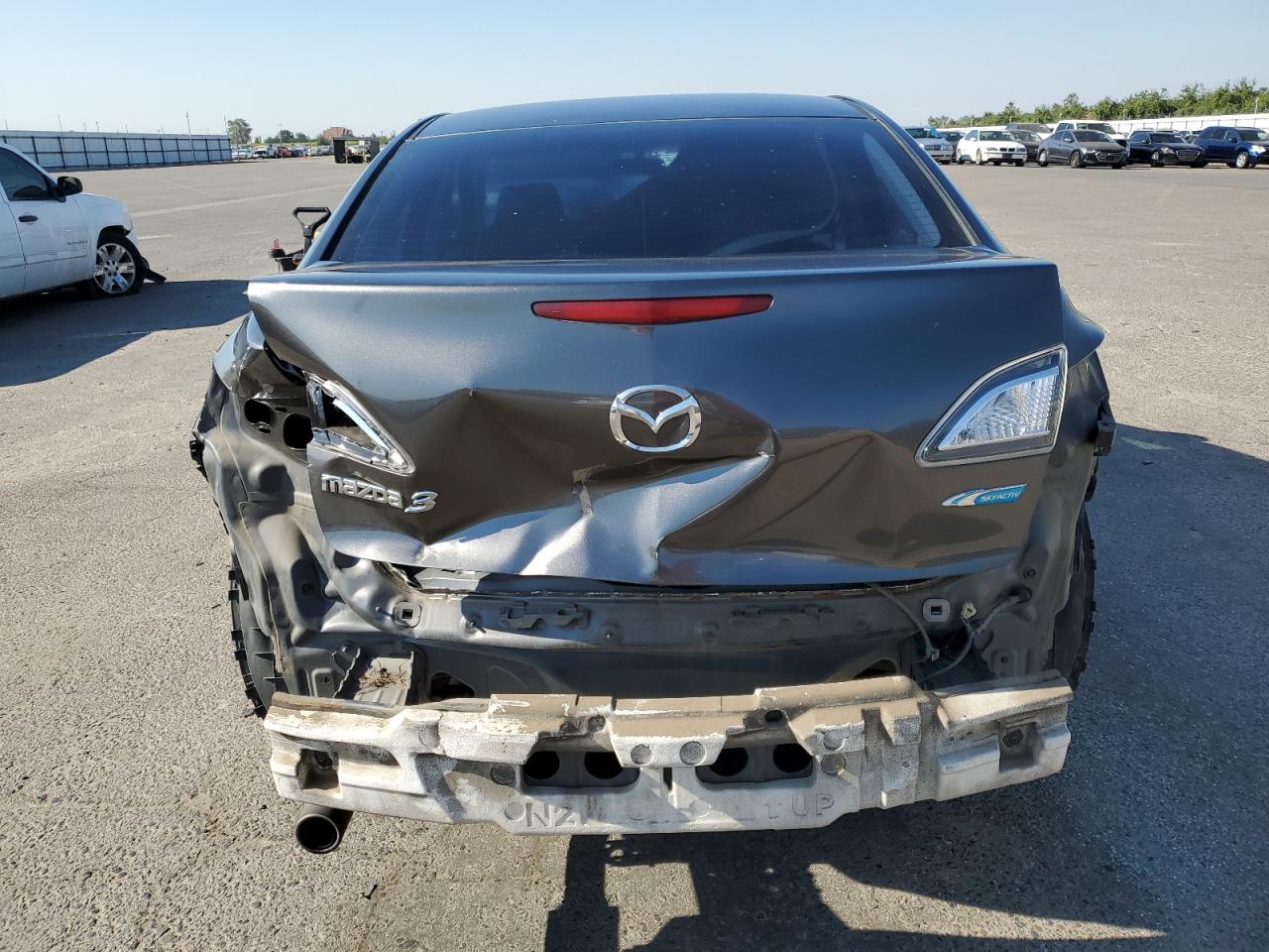 JM1BL1V81C1576666 2012 Mazda 3 I