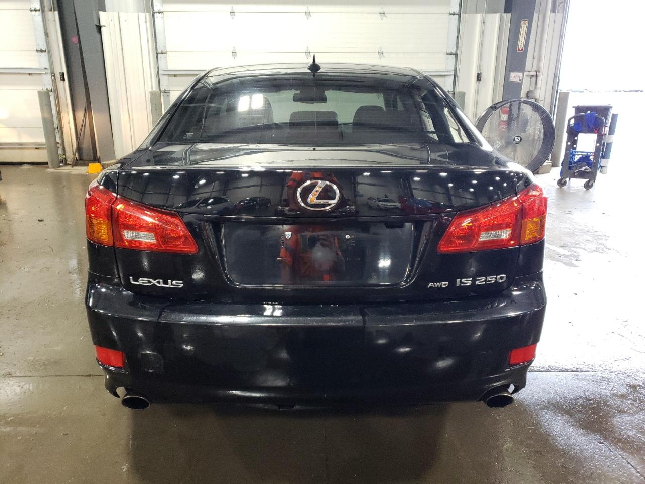 JTHCK262772013837 2007 Lexus Is 250