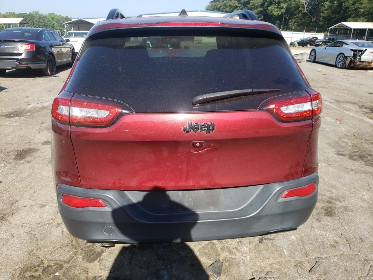 1C4PJLCB6JD620193 2018 Jeep Cherokee Latitude