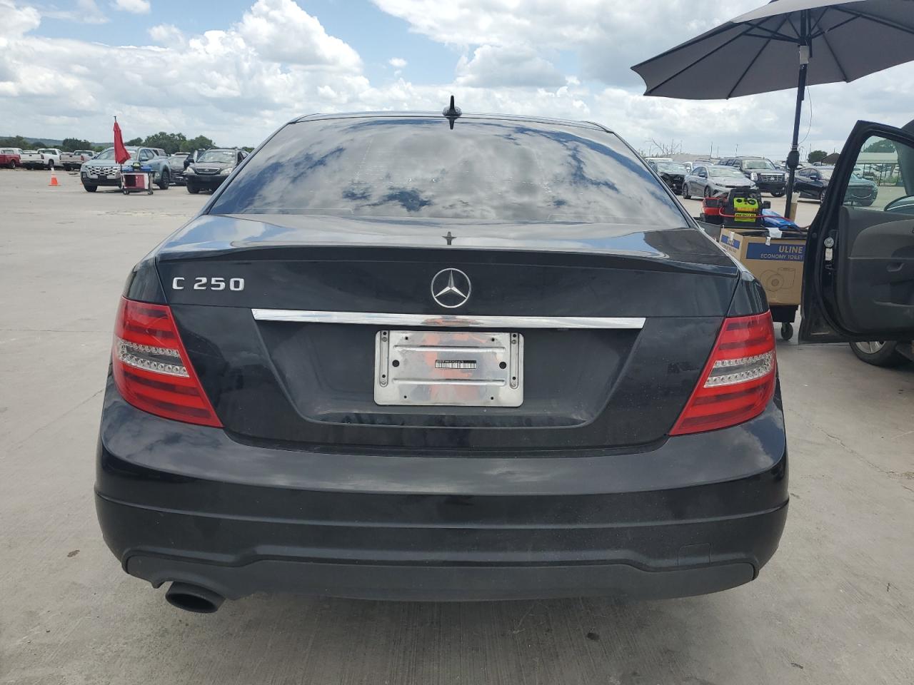 WDDGF4HB7DR256475 2013 Mercedes-Benz C 250