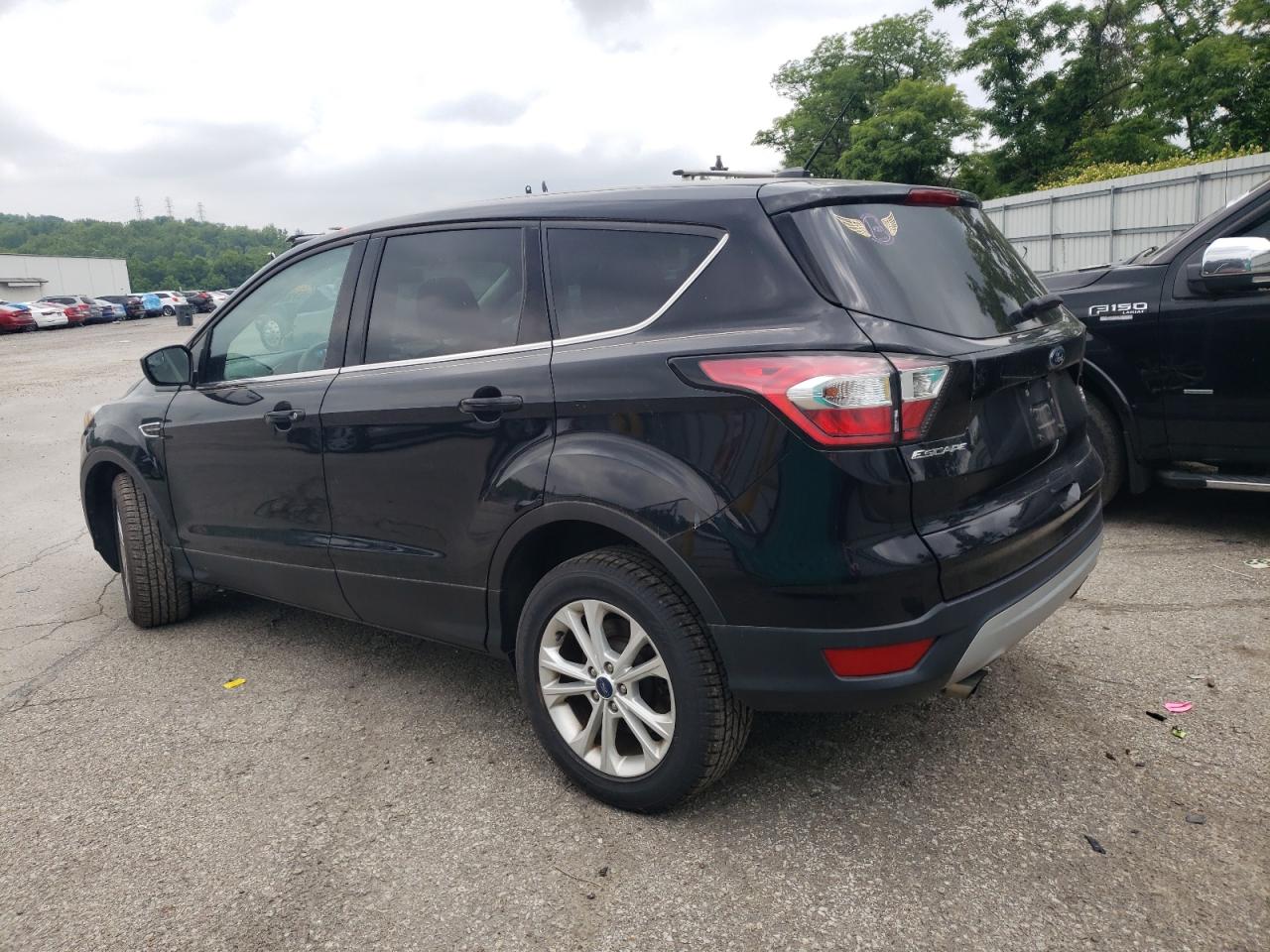 1FMCU9GD4HUD91720 2017 Ford Escape Se