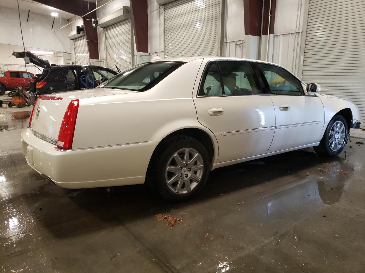 1G6KH5E63BU101155 2011 Cadillac Dts Premium Collection