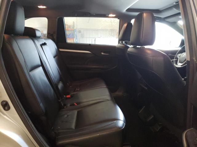 2018 Toyota Highlander Se VIN: 5TDJZRFH3JS817036 Lot: 56453214