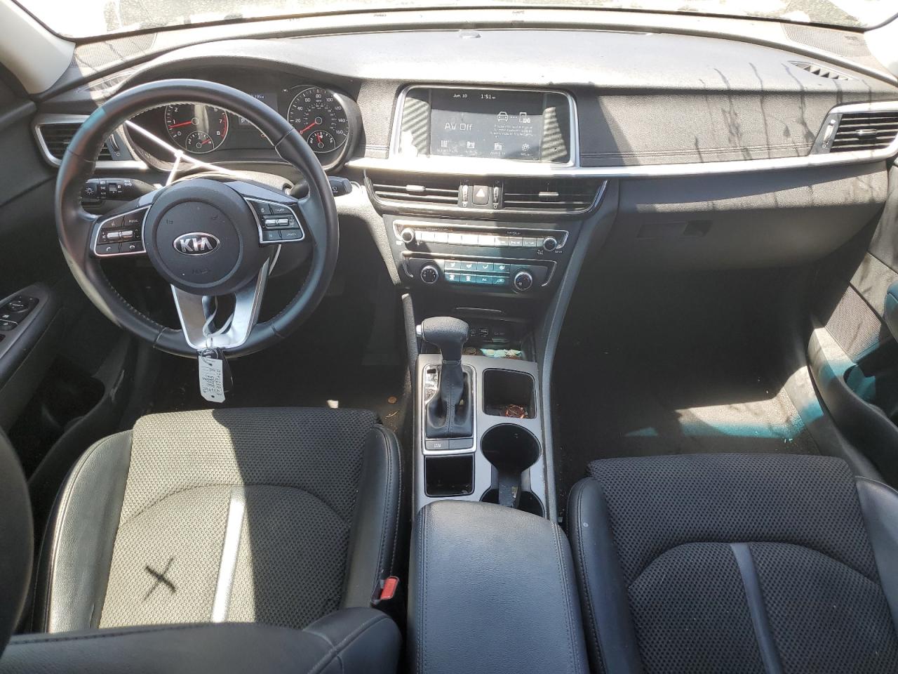 5XXGT4L39LG446072 2020 Kia Optima Lx