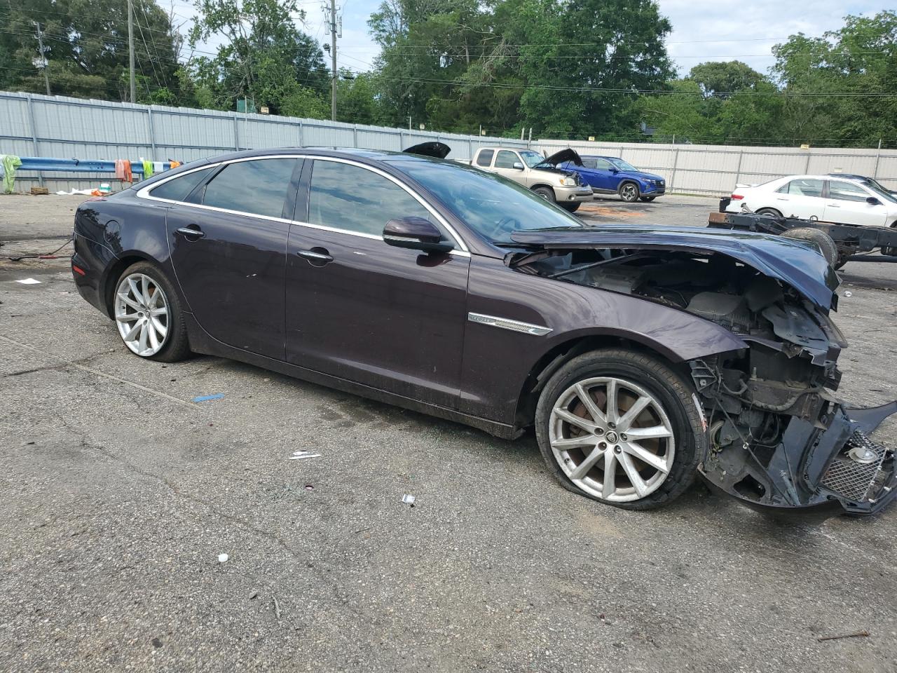 2012 Jaguar Xj vin: SAJWA1CB9CLV32944