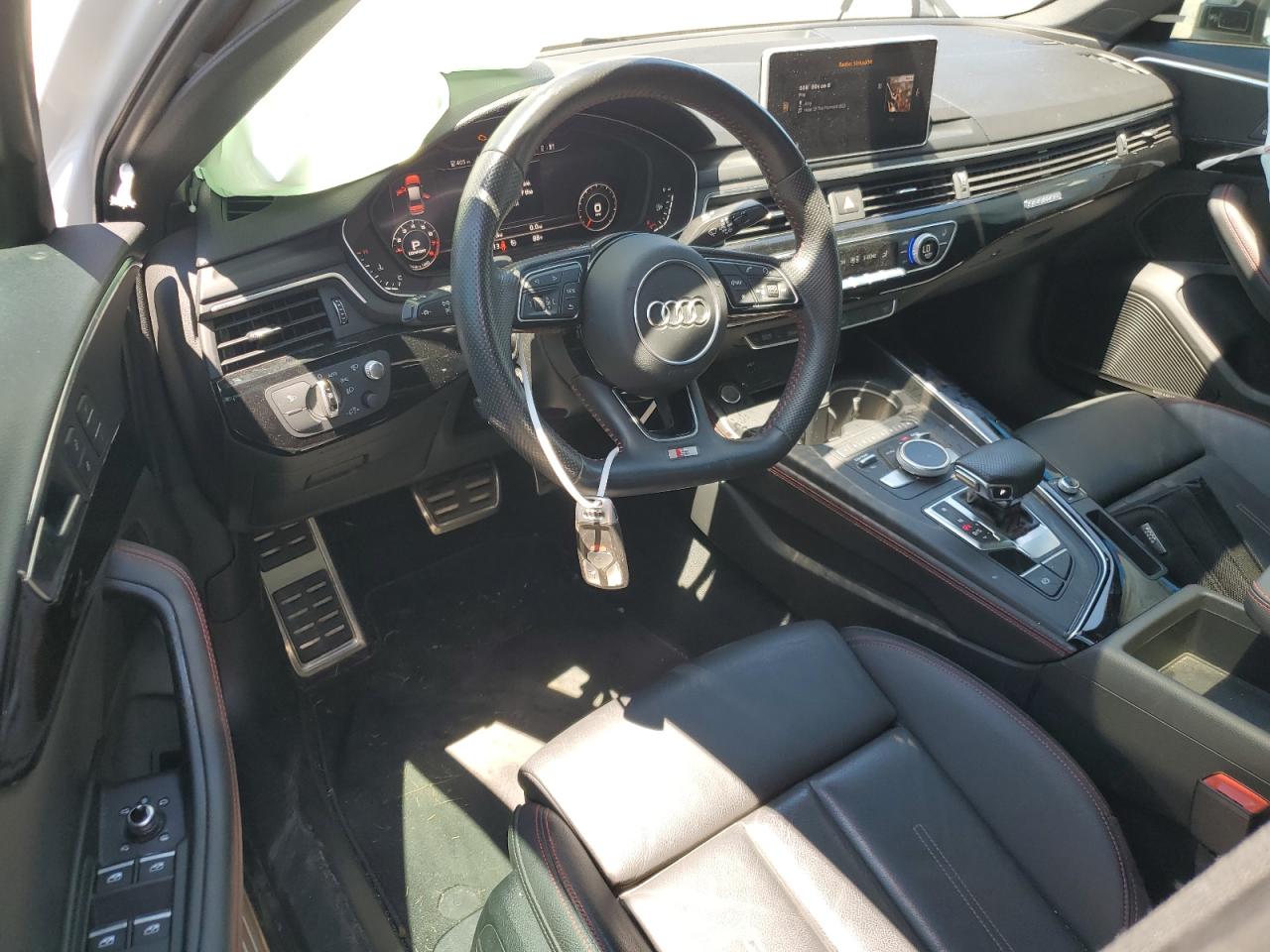 WAUFNAF49JA093881 2018 Audi A4 Prestige