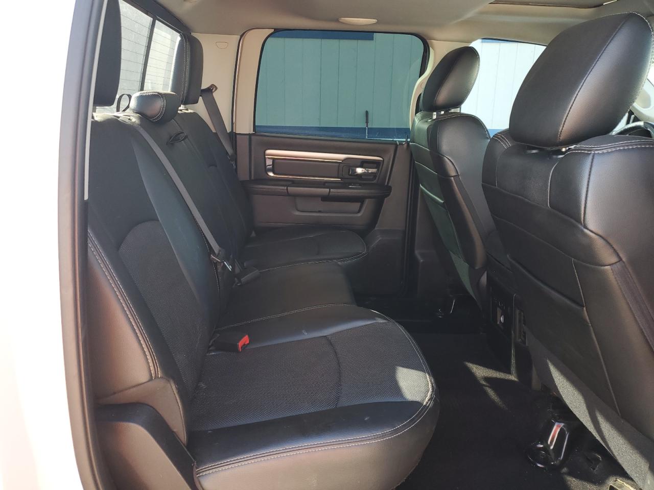 1C6RR7MT9FS506649 2015 Ram 1500 Sport