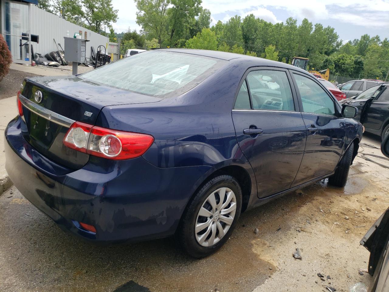 2T1BU4EE9DC125471 2013 Toyota Corolla Base