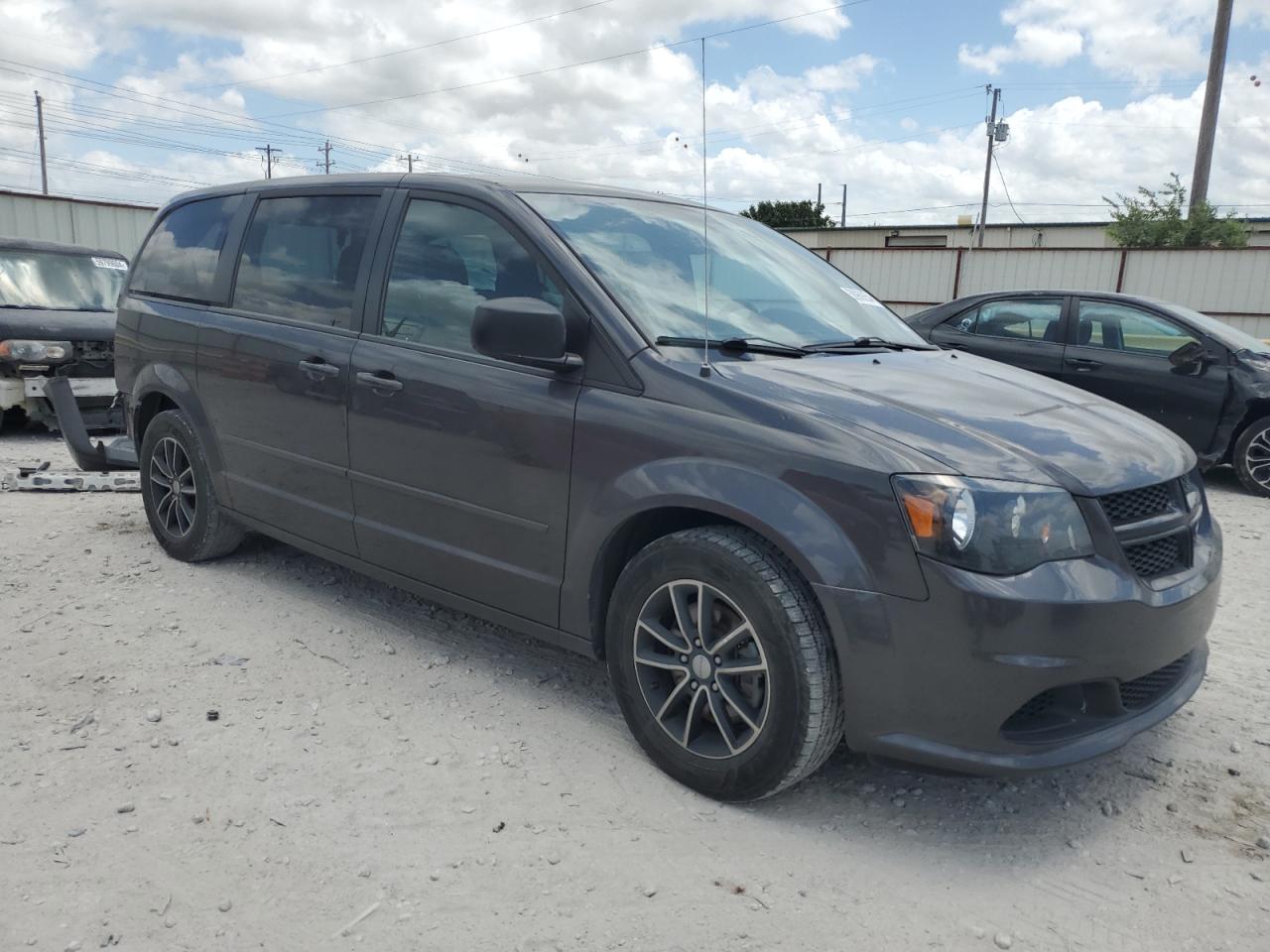 2C4RDGBG1FR594059 2015 Dodge Grand Caravan Se