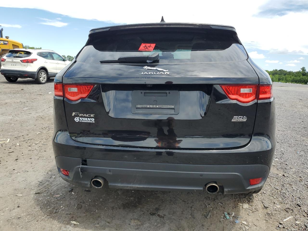 SADCL2GX1KA352587 2019 Jaguar F-Pace R - Sport