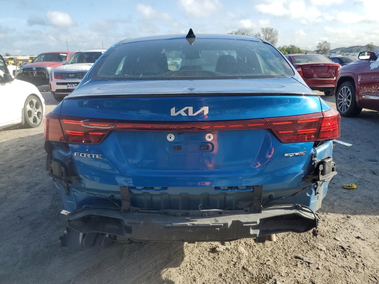 3KPF54AD7NE507139 2022 Kia Forte Gt Line