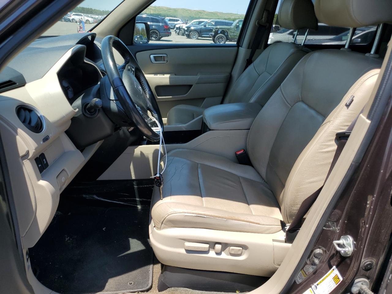 5FNYF4H99EB043823 2014 Honda Pilot Touring