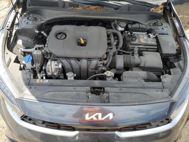 3KPF54AD5NE492964 Kia Forte GT L 11