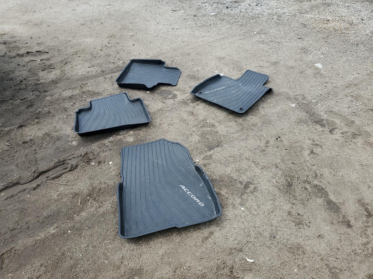 1HGCV1F33NA105012 2022 Honda Accord Sport