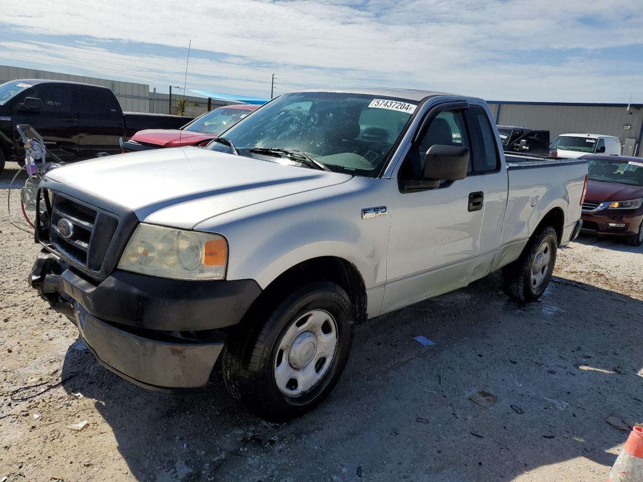 1FTRF12WX5NB57882 2005 Ford F150