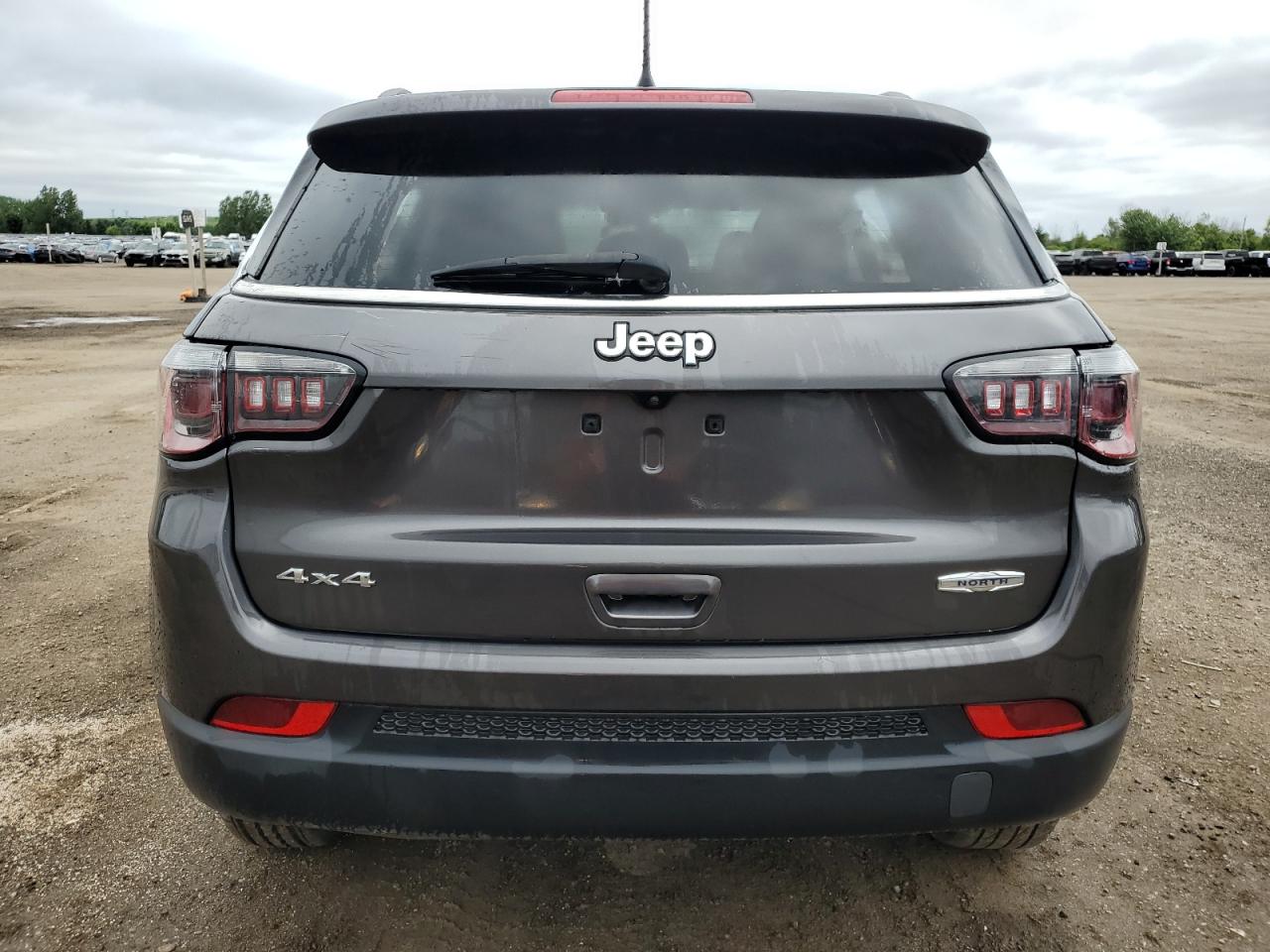 2022 Jeep Compass Latitude vin: 3C4NJDBBXNT150667