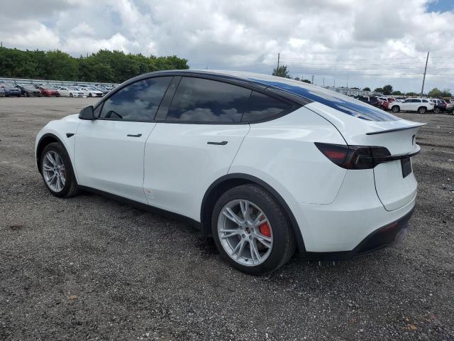 7SAYGAEE7PF593699 2023 Tesla Model Y