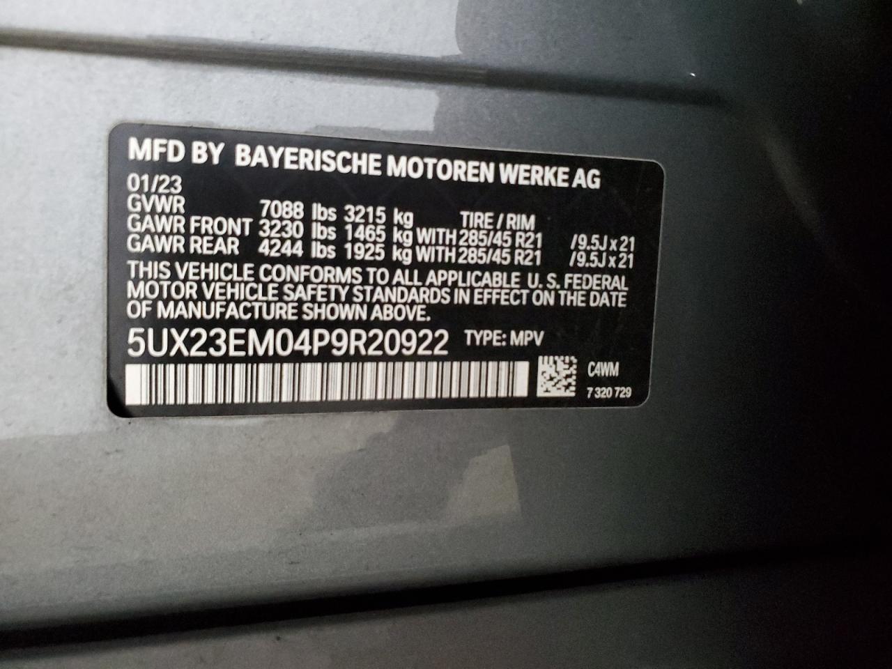 5UX23EM04P9R20922 2023 BMW X7 xDrive40I