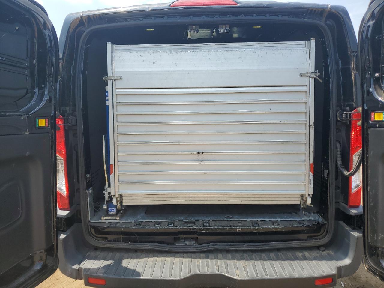 1FTYE1YM9HKA13766 2017 Ford Transit T-150