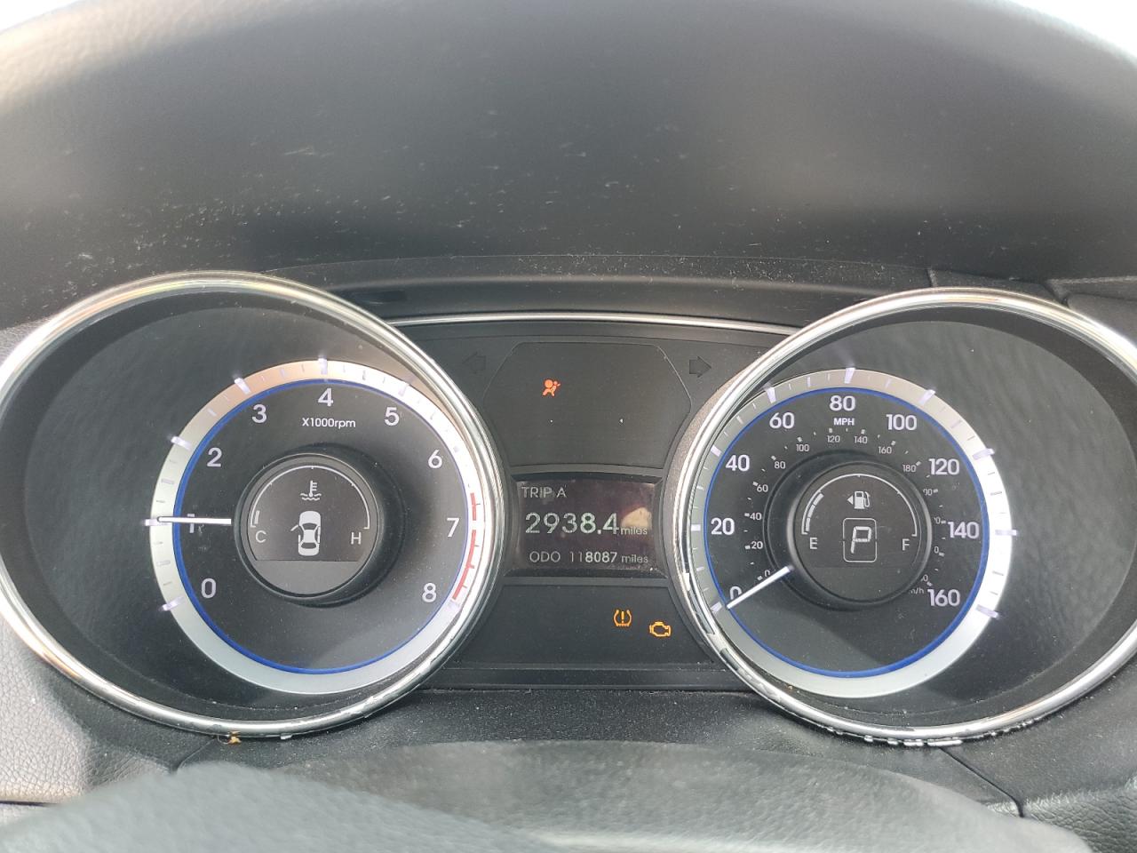 5NPEB4AC2BH008266 2011 Hyundai Sonata Gls