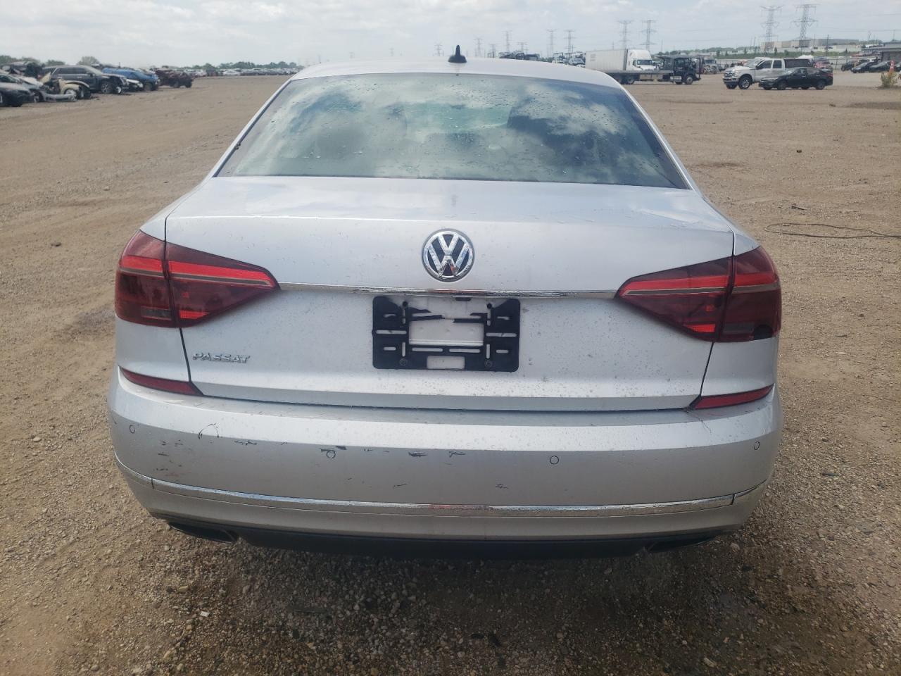 1VWCM7A32HC011950 2017 Volkswagen Passat Sel Premium