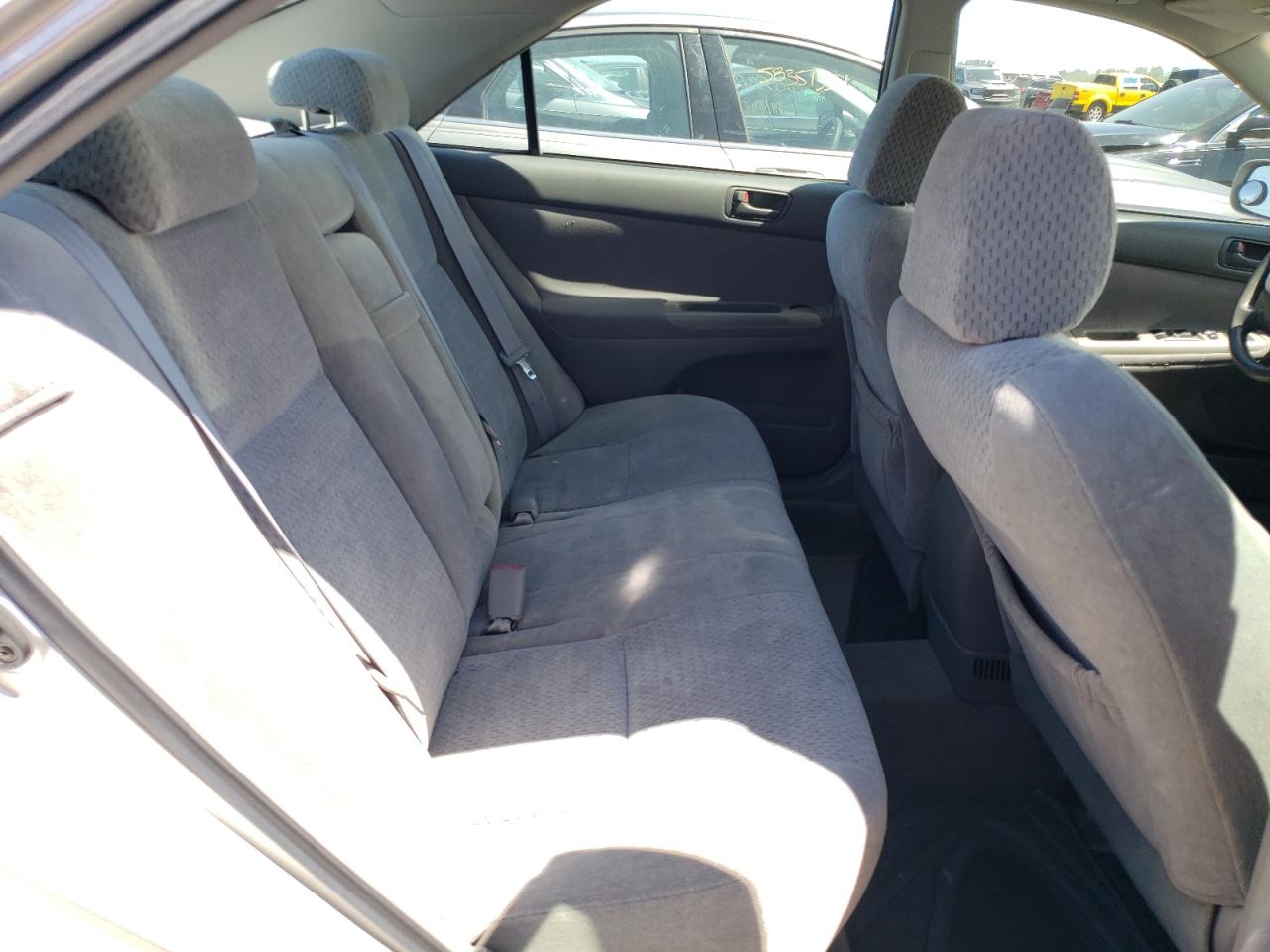 4T1BE32K54U904284 2004 Toyota Camry Le