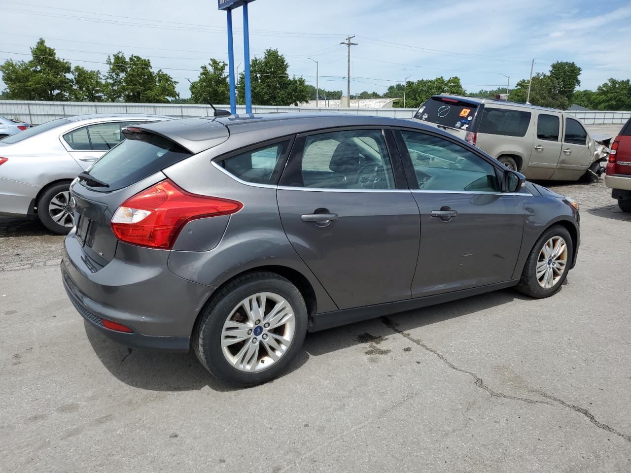 2012 Ford Focus Sel vin: 1FAHP3M27CL206811