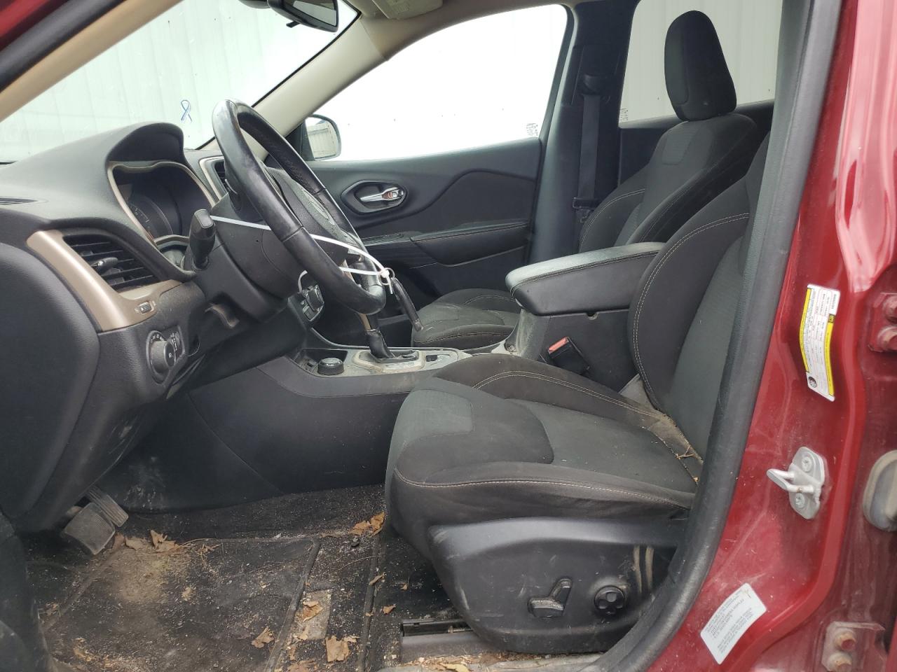 1C4PJMCB7GW139906 2016 Jeep Cherokee Latitude