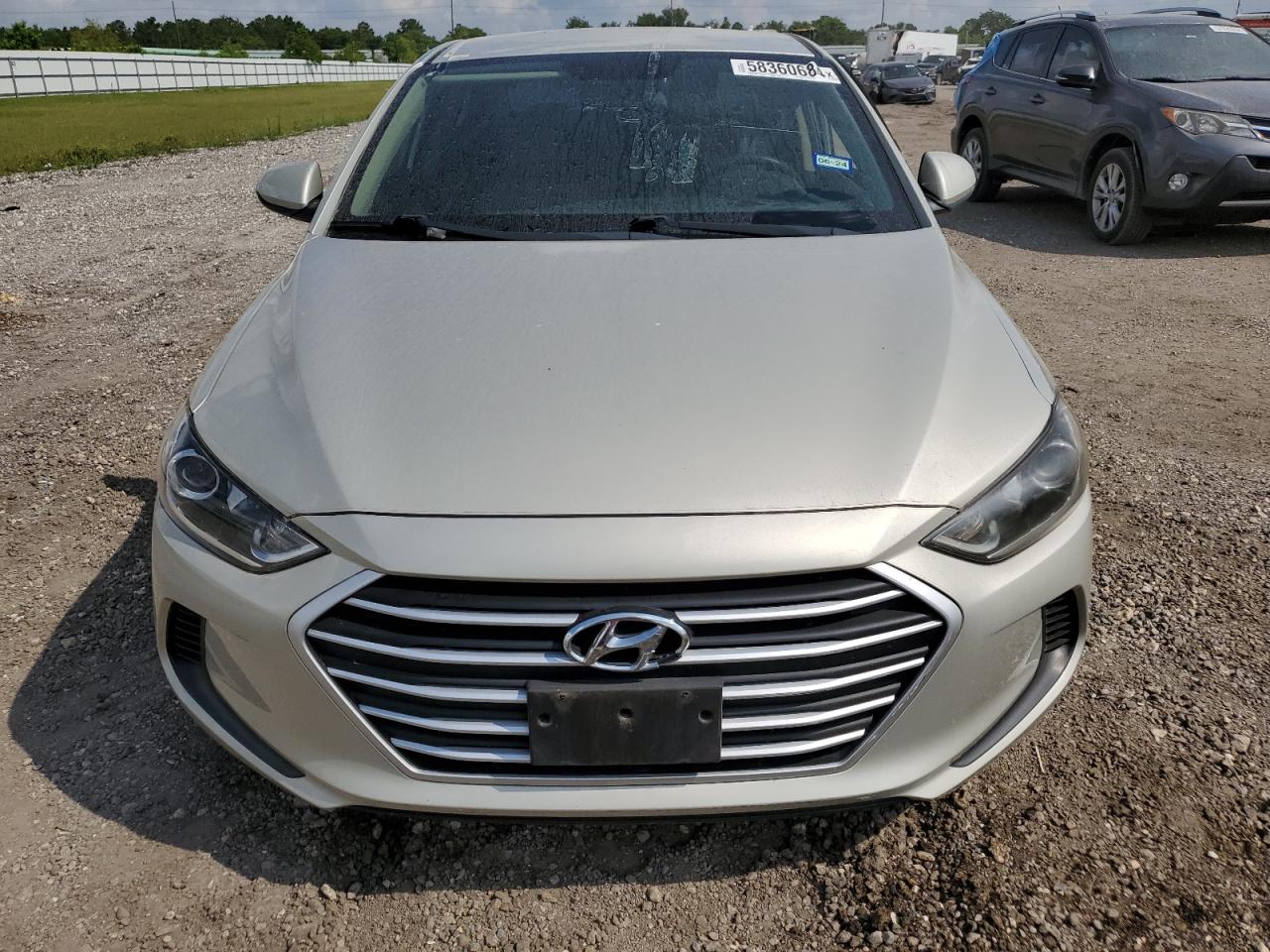 2017 Hyundai Elantra Se vin: 5NPD84LF5HH209301