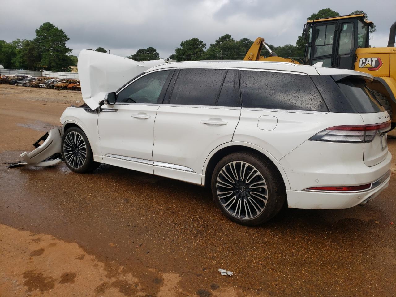 2020 Lincoln Aviator Black Label vin: 5LM5J9XC2LGL30945