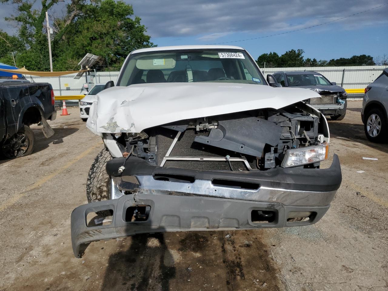 1GCEC19V04E383951 2004 Chevrolet Silverado C1500