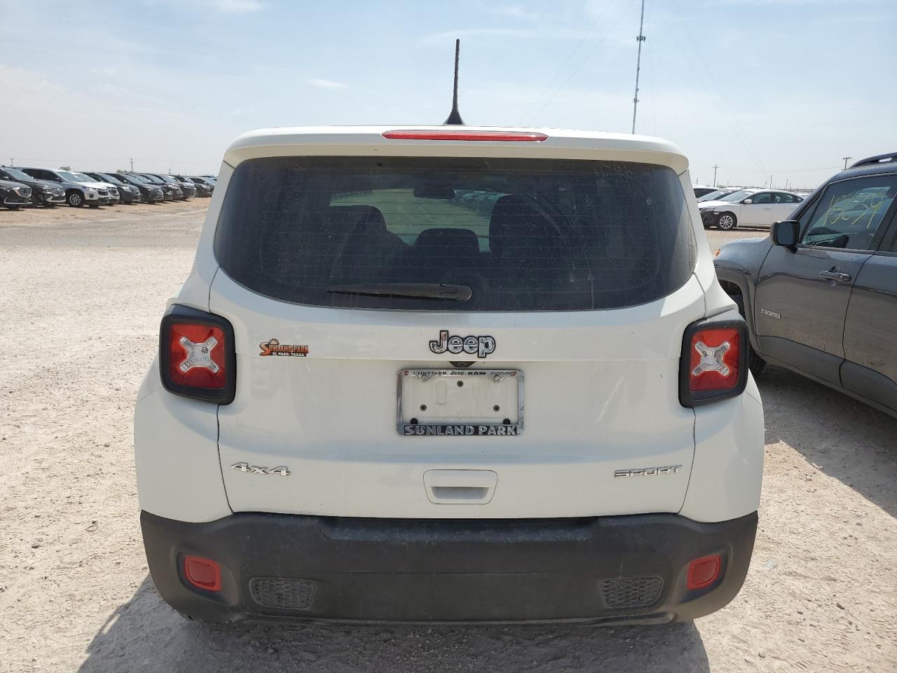 ZACNJDA18NPN68870 2022 Jeep Renegade Sport