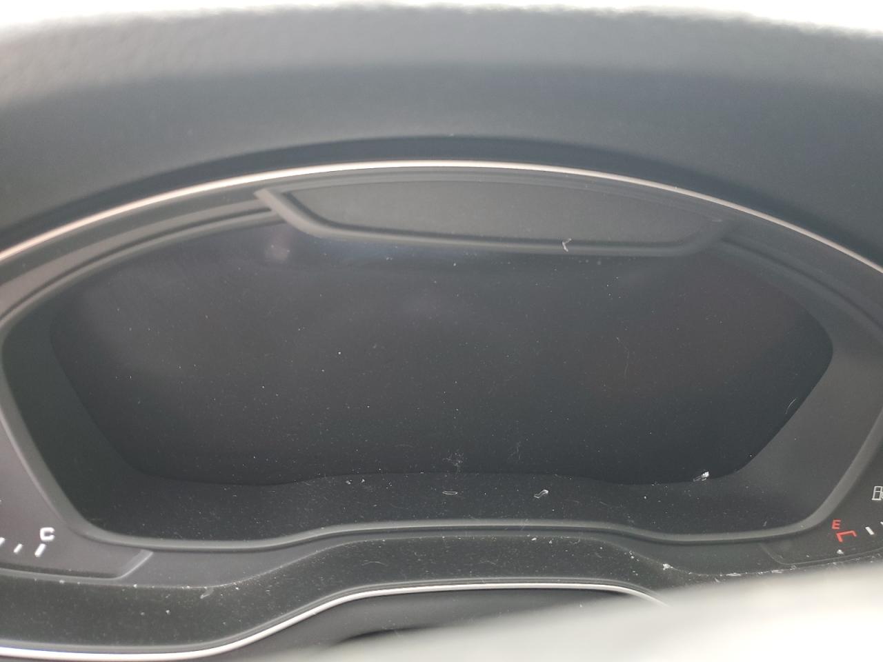 WA1A4AFY9J2086730 2018 Audi Sq5 Premium Plus