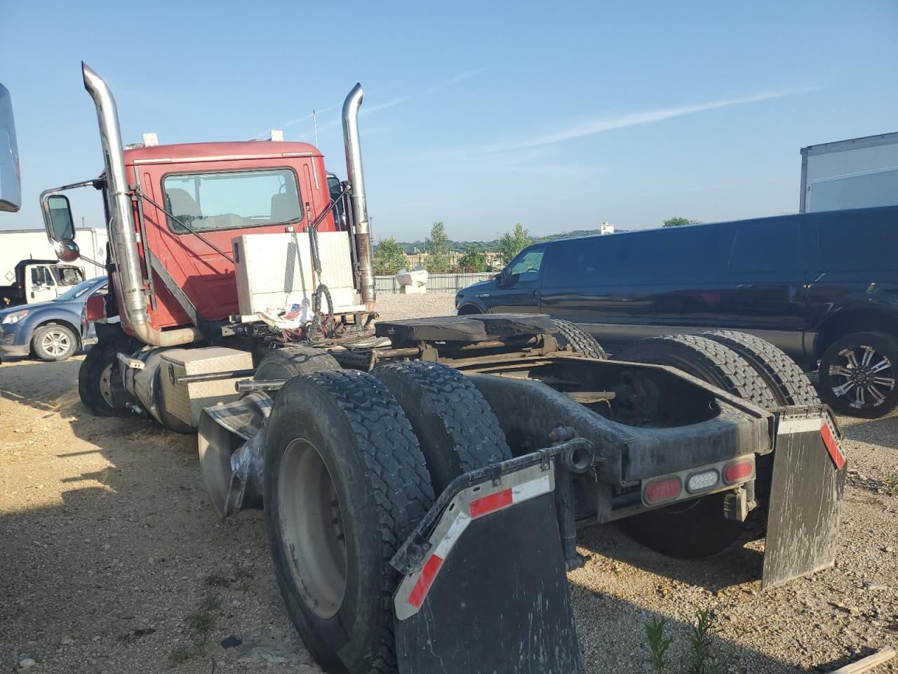 Lot #3308343048 2008 MACK 600 CHU600