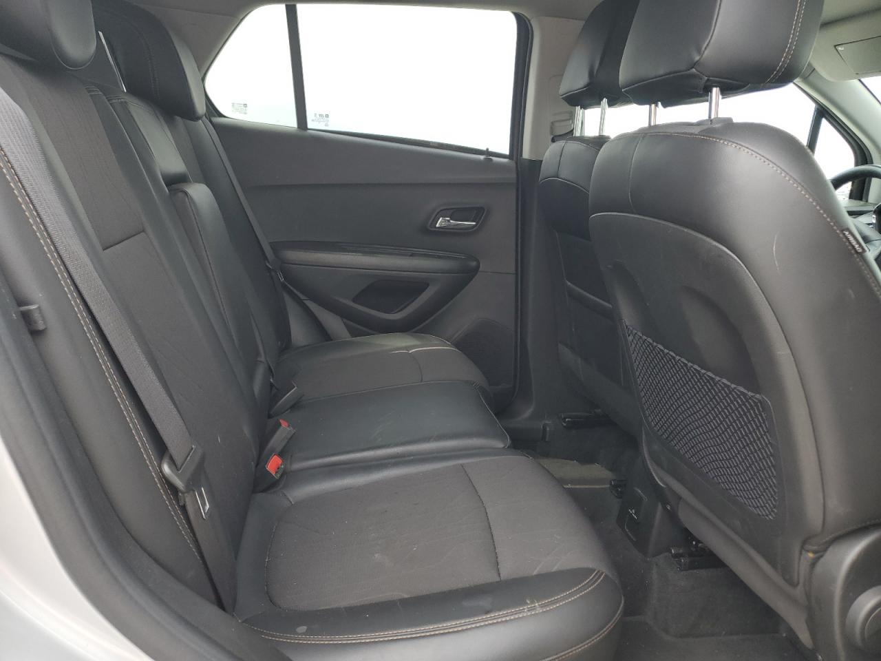 KL7CJPSB5MB331231 2021 Chevrolet Trax 1Lt