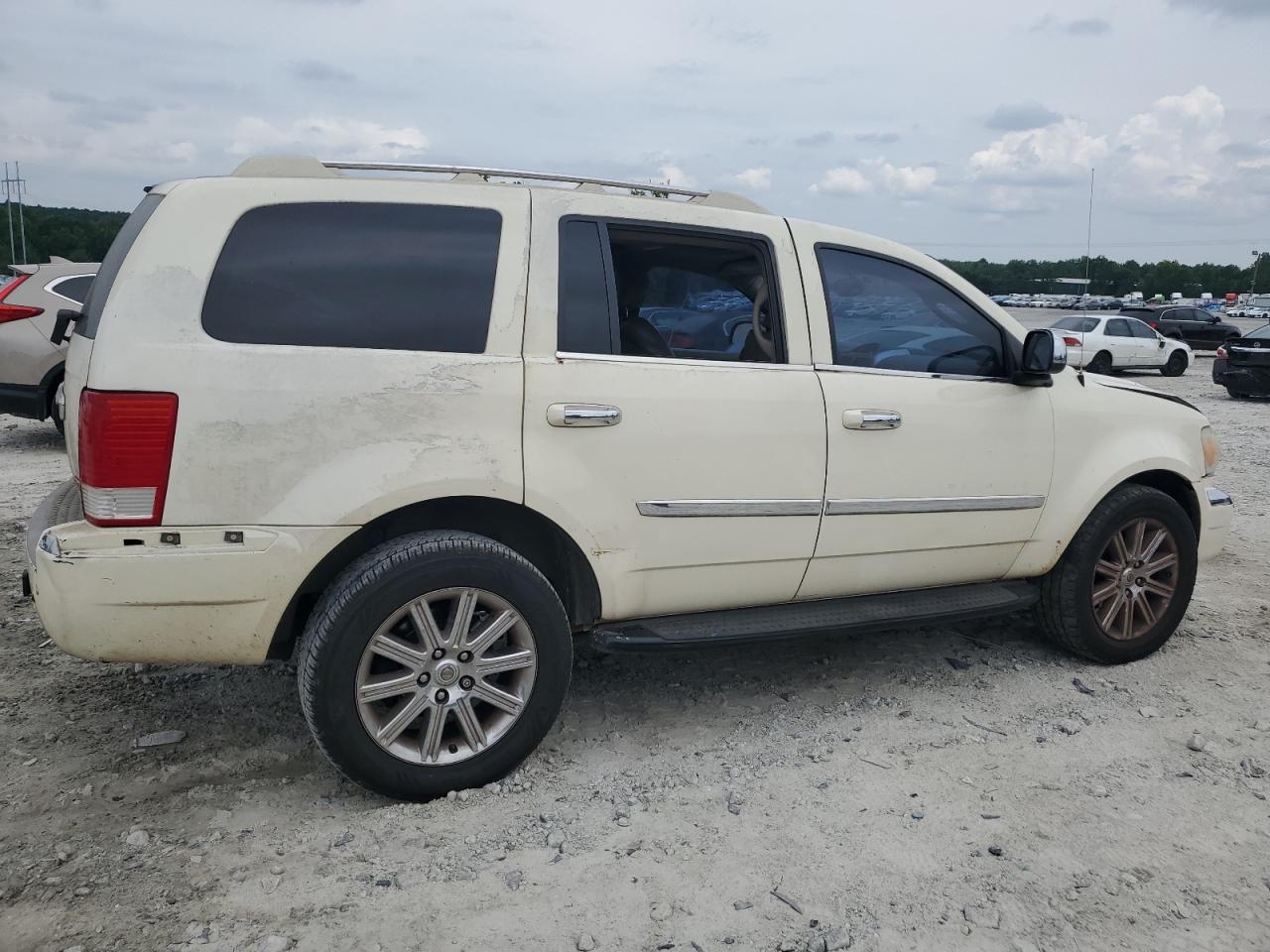 CHRYSLER ASPEN LIMI 2007 beige 4dr spor gas 1A8HX58217F508575 photo #4