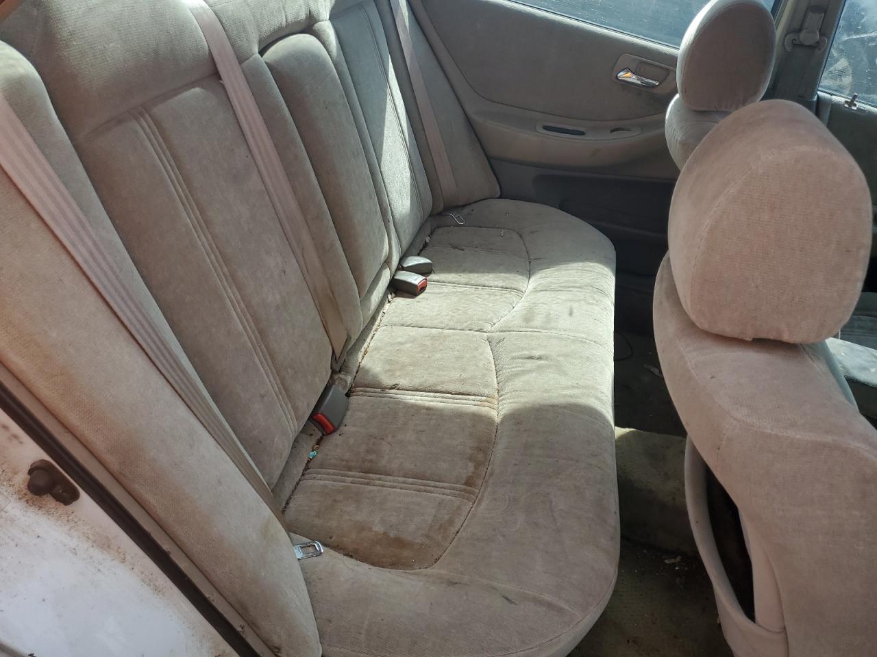 1HGCG5653XA101631 1999 Honda Accord Ex