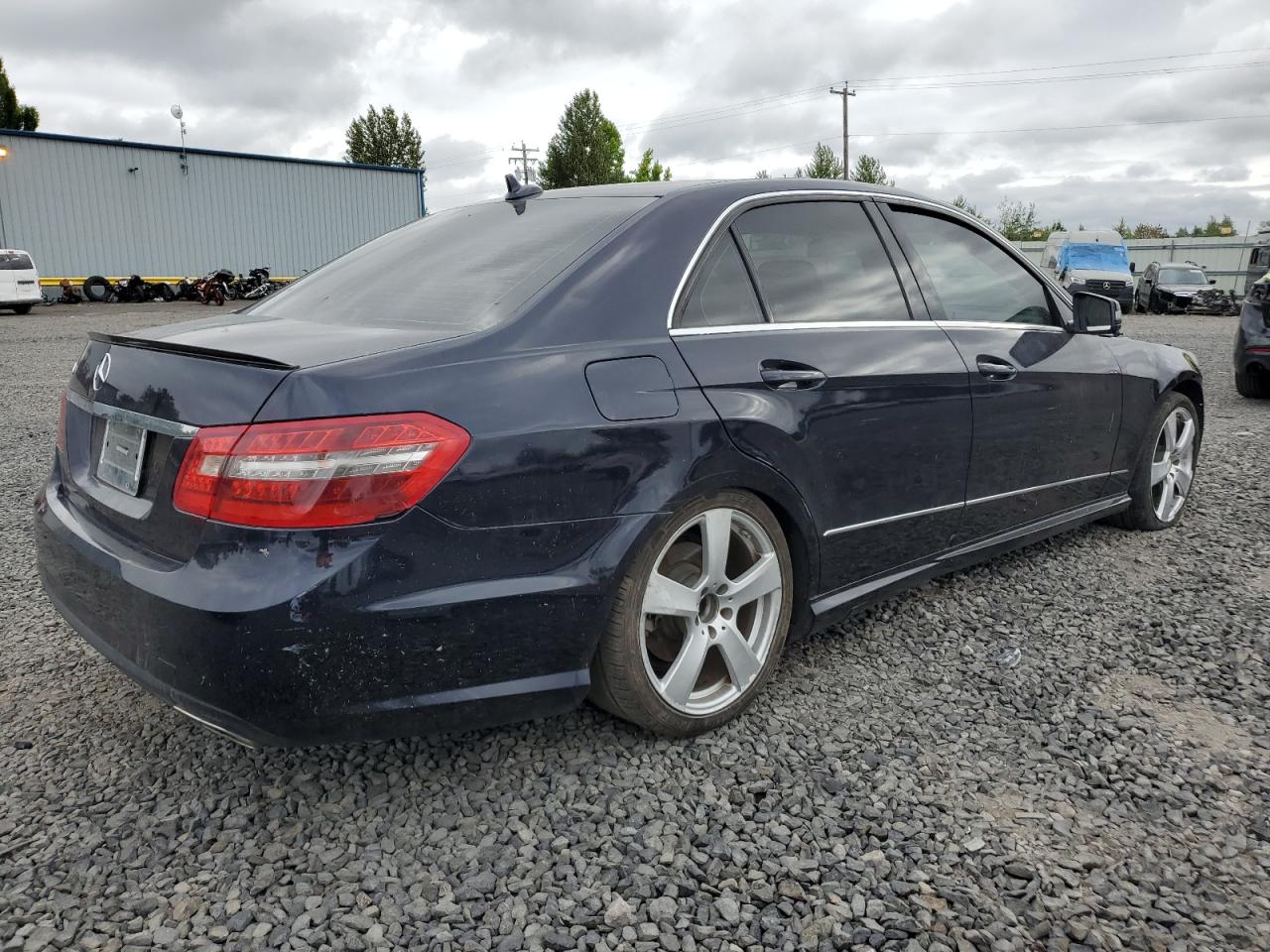 WDDHF5GB8BA413776 2011 Mercedes-Benz E 350