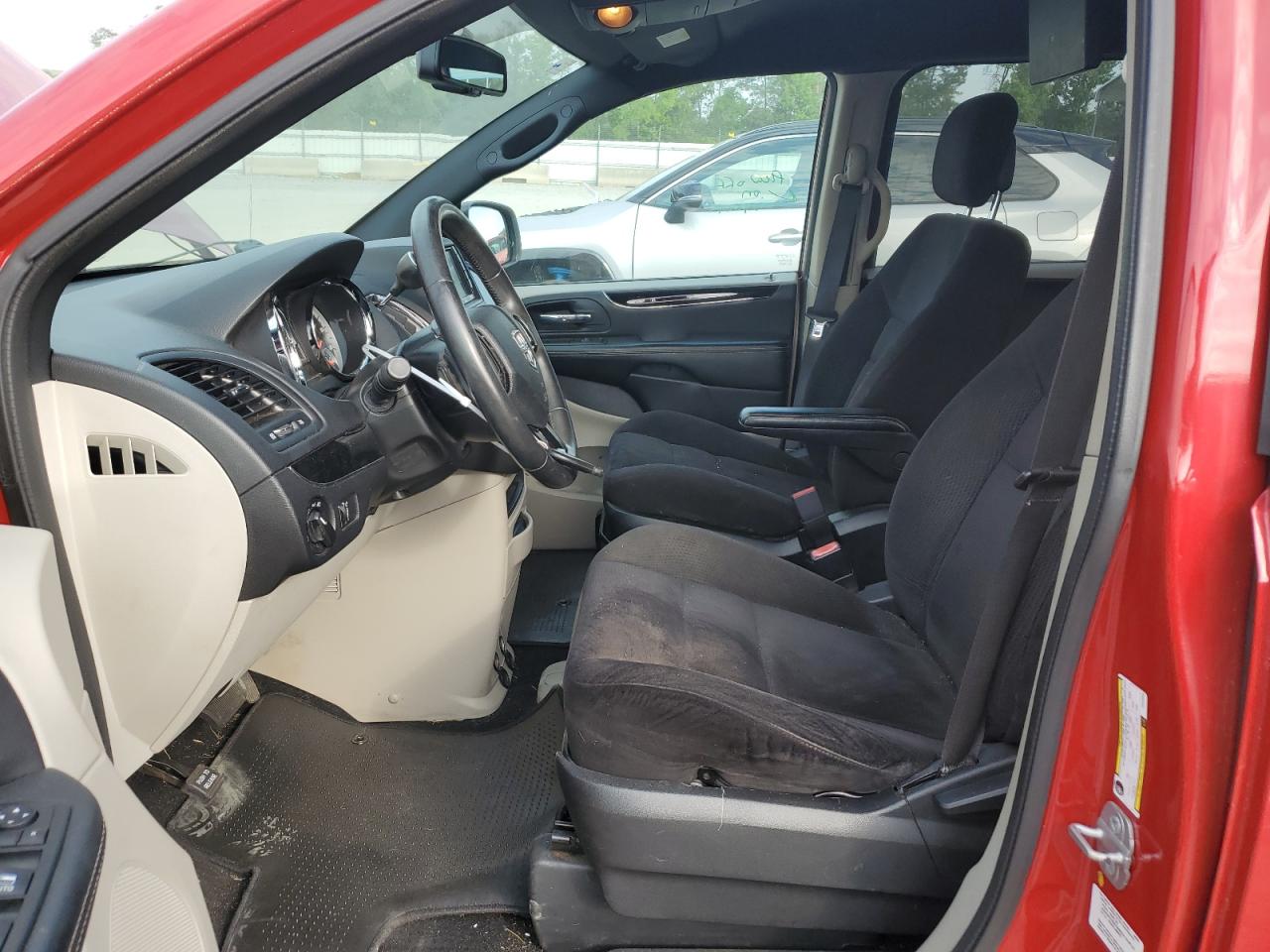 2C4RDGBG1ER233008 2014 Dodge Grand Caravan Se